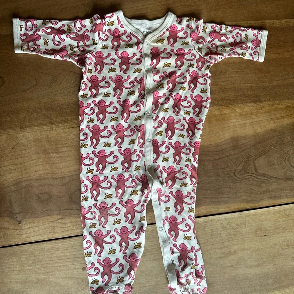 Roller Rabbit 6-9mo Pajamas - Picture 5 of 7
